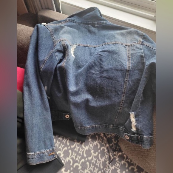 Womens Jean jacket - Picture 2 of 3